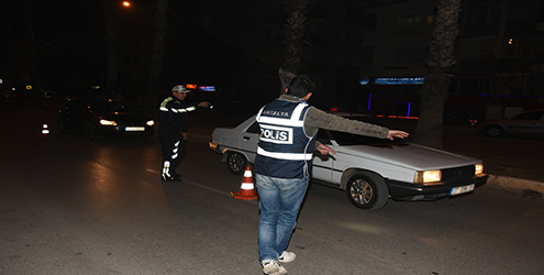 Antalya’da Koronavirüs Tedbirleri Kapsamında Toplu Taşıma Araçları Denetlendi 